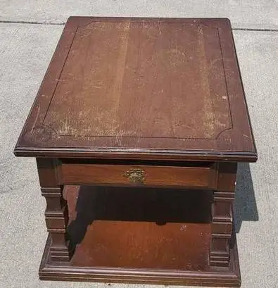 WOOD TABLE WITH DRAWER  22 x 28x 19 tall