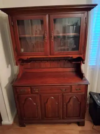 72x44 2-Piece Vintage China Cabinet