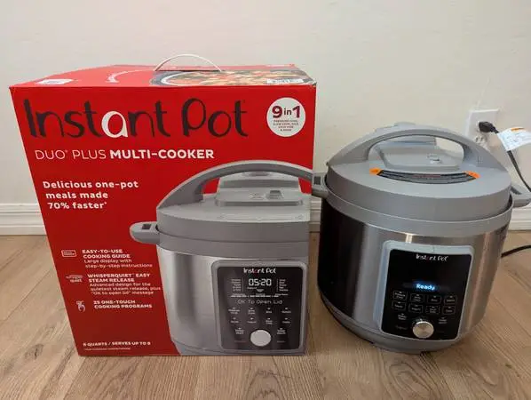 Instant Pot - 8-quart Duo Plus - for sale