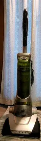 Electrolux EL8605A Nimble Bagless Upright Vacuum