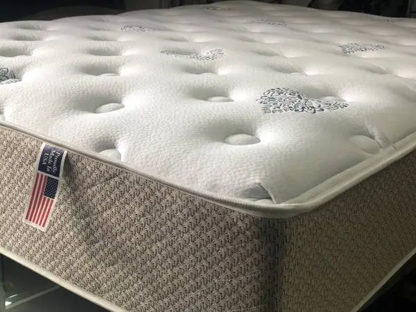 Queen size mattress set