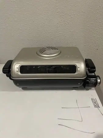 Zojirushi EF-VPC40 Fish Roaster - NEW