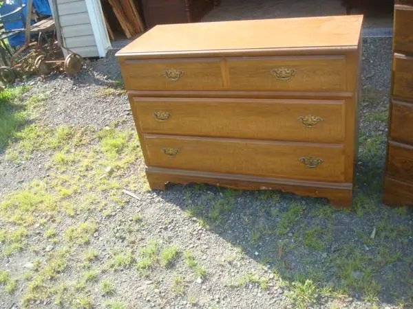 3 drawer dresser