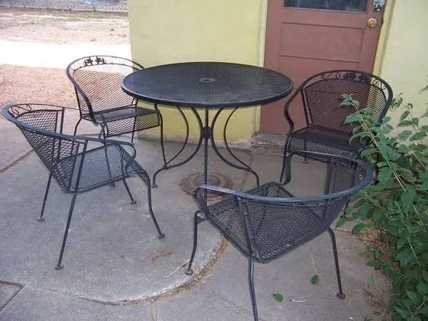 Wrought Iron Patio Furniture 5 piece, Chaise Lounge