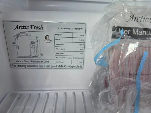 Arctic Fresh Mini Fridge – Model AFH16ARFW – Like-New Interior