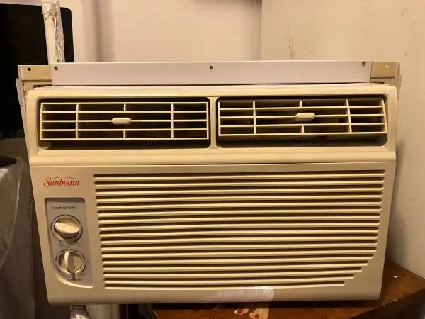 Sunbeam 6K BTU Window Mounted Room Home Office AC Air Conditioner Unit