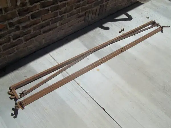 Queen bed hook style steel rails