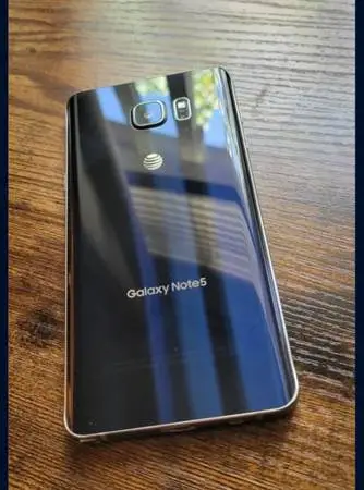 Samsung Galaxy Note 5 64GB. Sim UNLOCKED.