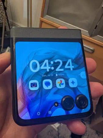 Sim Unlocked Motorola Moto Razr 256gb 8-24gb ram gaming phone
