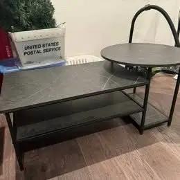 MINT MODERN COFFEE TABLE NICE