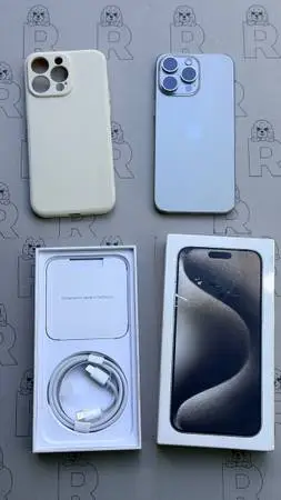 IPhone 15 Pro Max 256g Factory unlocked with physical sim tray