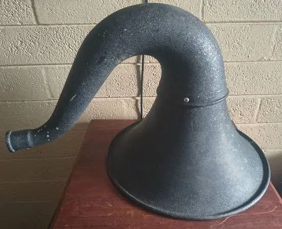 1920s Atwater Kent Type M Loud Horn Speaker 15 Bell