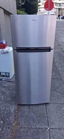 *~ Whirlpool Stainless Refrigerator/Freezer ~* We can deliver