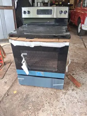 Electric Stove (((( GE NEW ))