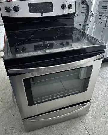 ⭐️ Kenmore Stainless Ceramic Range ⭐️