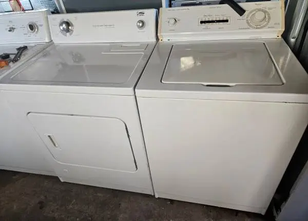 Washer and gas dryer