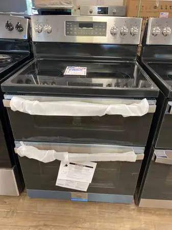 GE Electric Double  Oven  Stainless Steel  Range Full Mfg Wty