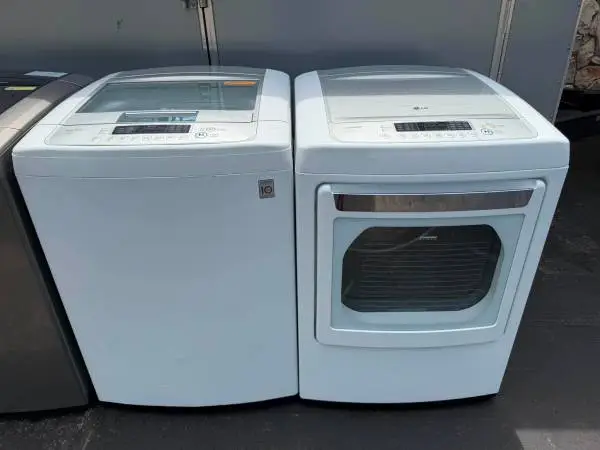 Washer and dryer set $500 super clean
