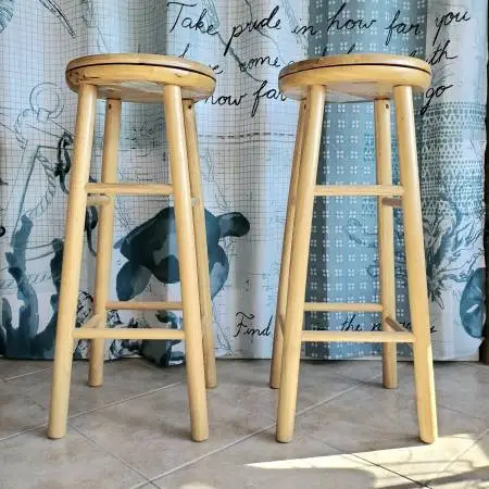 Like-new SWIVEL STOOLS (2) / Bar Height