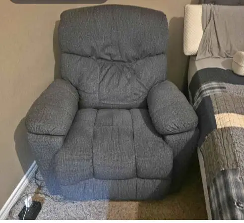 Lazy boy recliner