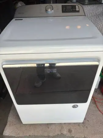 MAYTAG DRYER