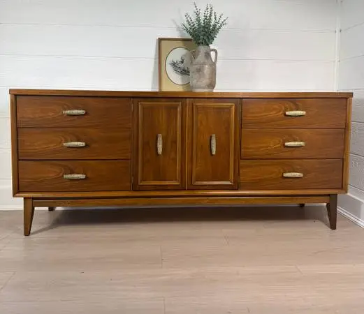 Original Mid-Century Walnut Dresser / Credenza