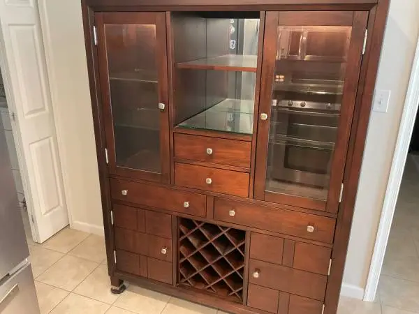 Broyhill Dining Chest