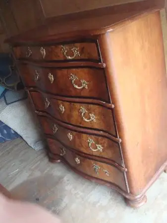 nice 5 drawer chewst drawers