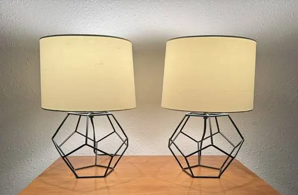 Lots of Table Lamp (s) at Creative Bargains