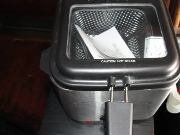 Oster Deep Fryer, Electric Wok and Micro Popper
