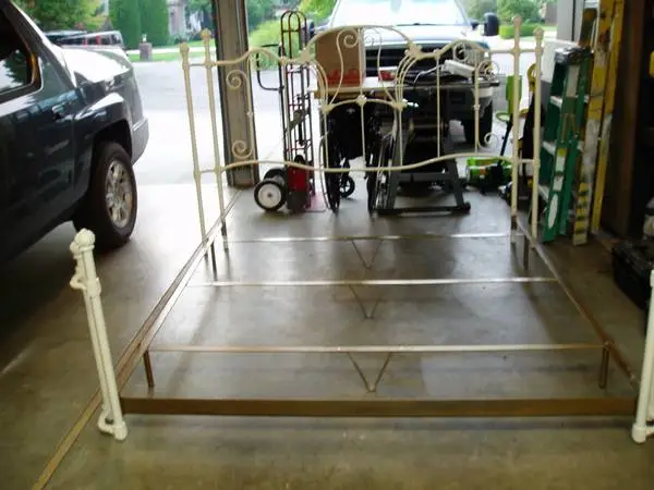 King Wrought Iron Bed