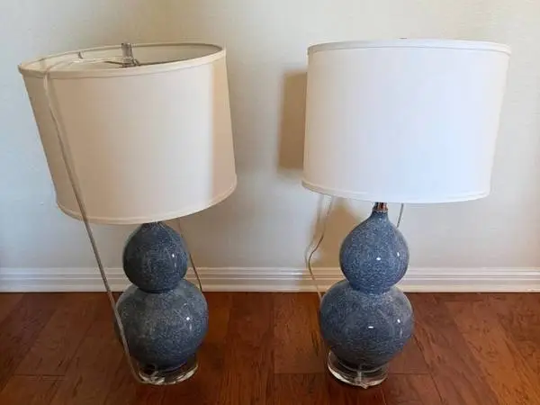 Matching lamp set