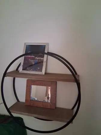 Circular shelf