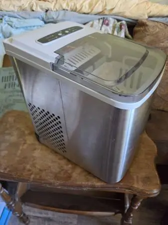 Counter top Ice Maker
