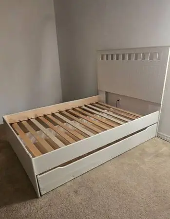 Full or twin pull out trundle bed