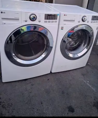 Lg Frontload Washer And Dryer Set heavy duty