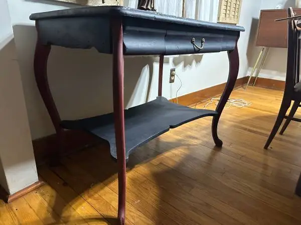 Vintage Traditional Library/Entryway/Desk