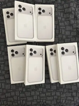 Apple iphone 17 pro max silver unlocked