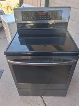 L g glass top range