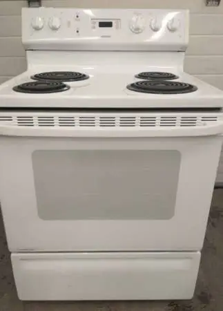 🌺SUPER NICE ALLWHITE ELECTRIC STOVE BARLEY USED WITH WARRANTY!!