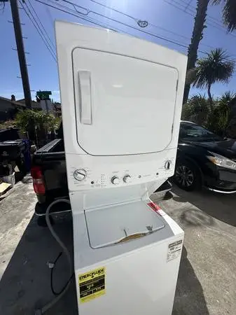 GE Washer and Dryer combo (gas)