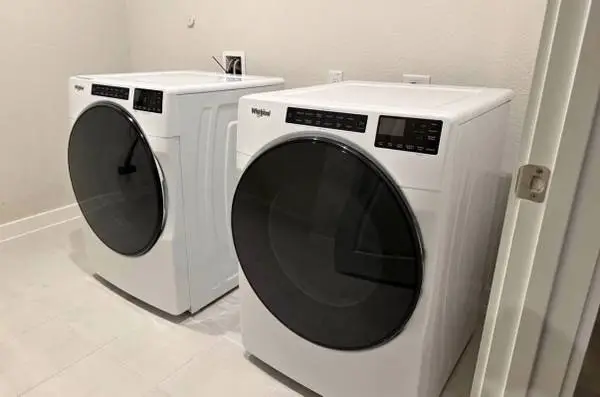 Whirlpool Washer And Dryer