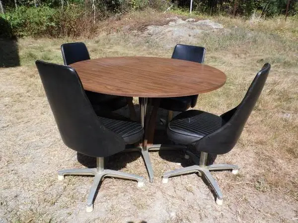 Mid Century Modern MCM Chromcraft 60s Dining Set (Table + 4 Chairs)
