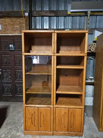 Nice solid oak Bookcase