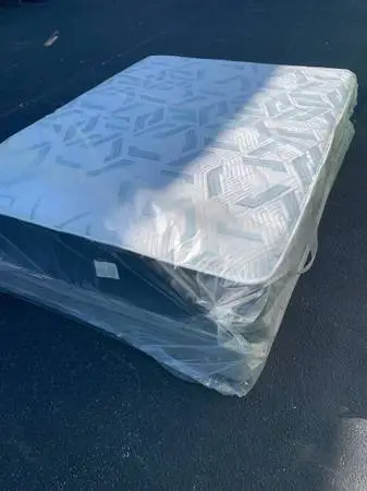 NEW queen mattress and box spring 12 inch thick mattress double sided