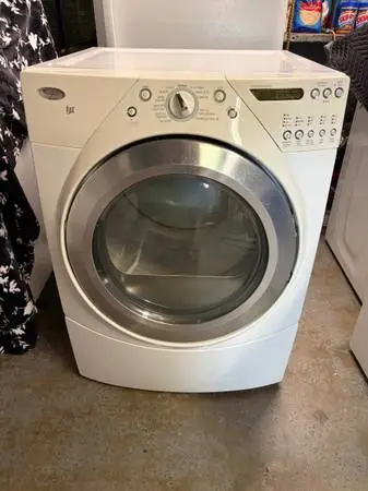 Whirlpool Duet (Gas) Steam Dryer 7.4 cu ft Capacity