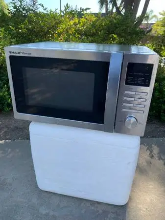 Sharp Carousel microwave
