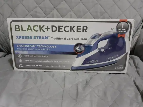 Black + Decker Xpress Steam Iron, New in box