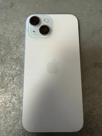 factory unlocked iphone 15 with accesories