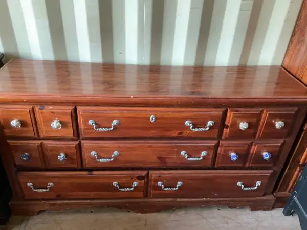 Pine dresser and chest of drawers